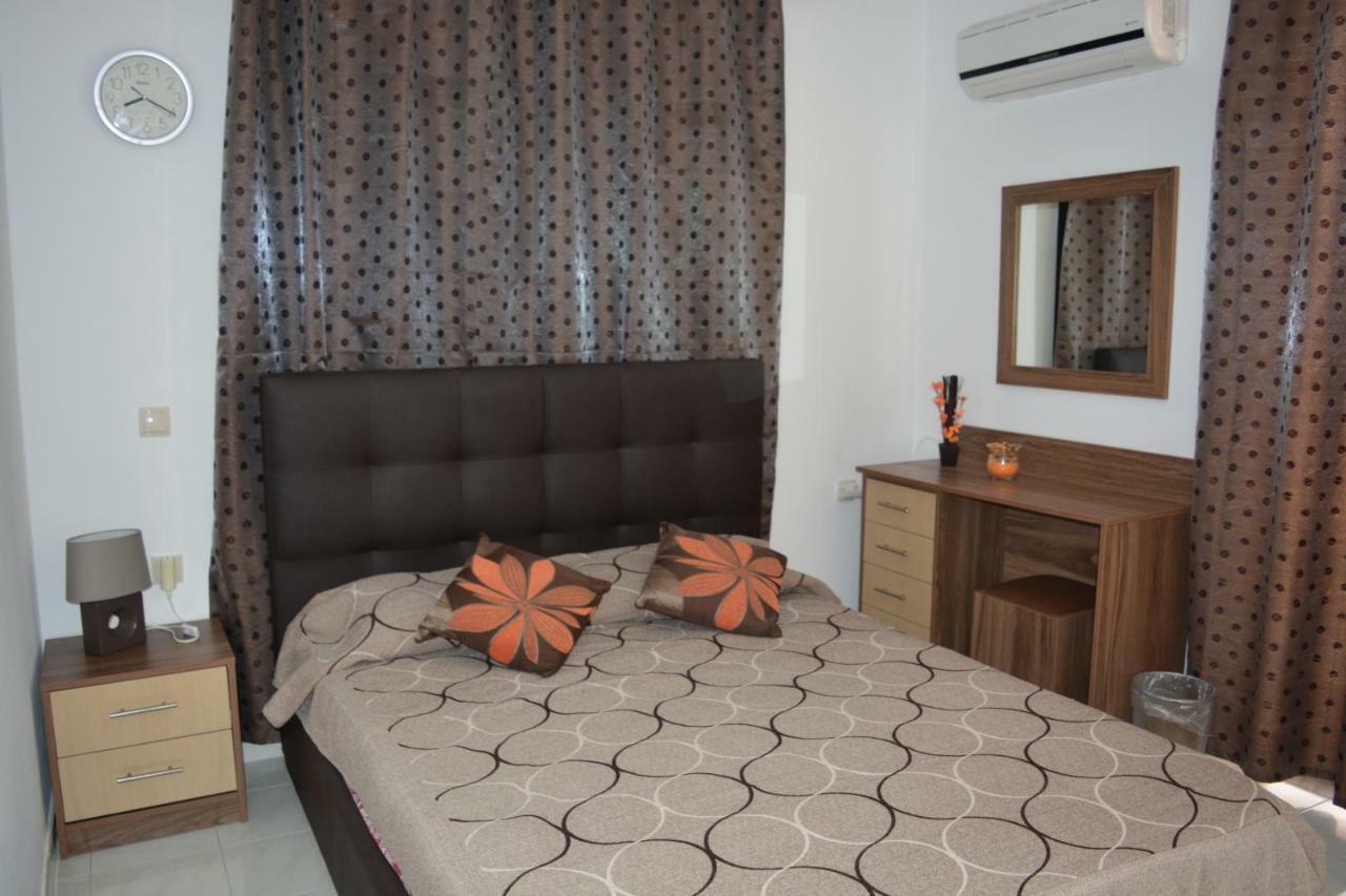 Giannis Apartment,Haraki Exterior foto