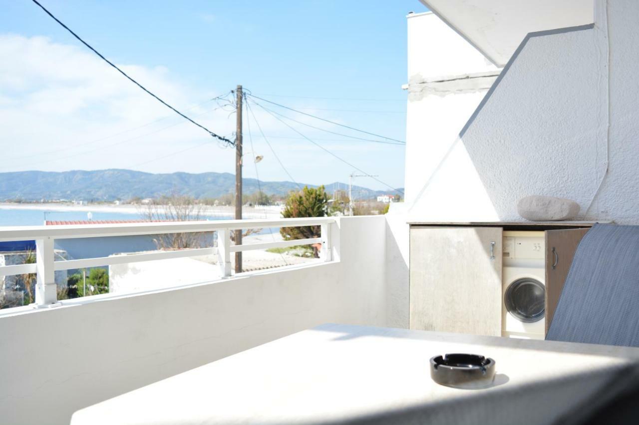 Giannis Apartment,Haraki Exterior foto