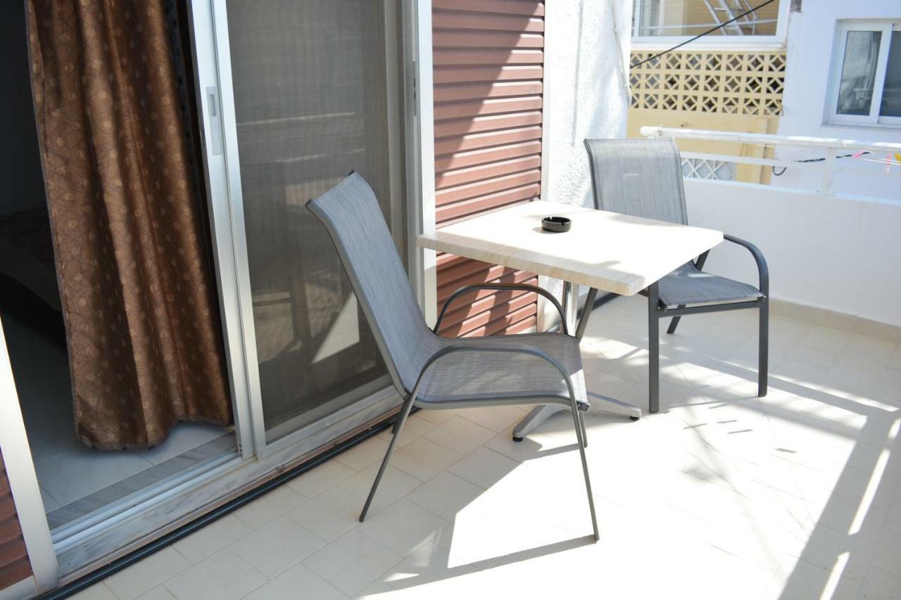 Giannis Apartment,Haraki Exterior foto